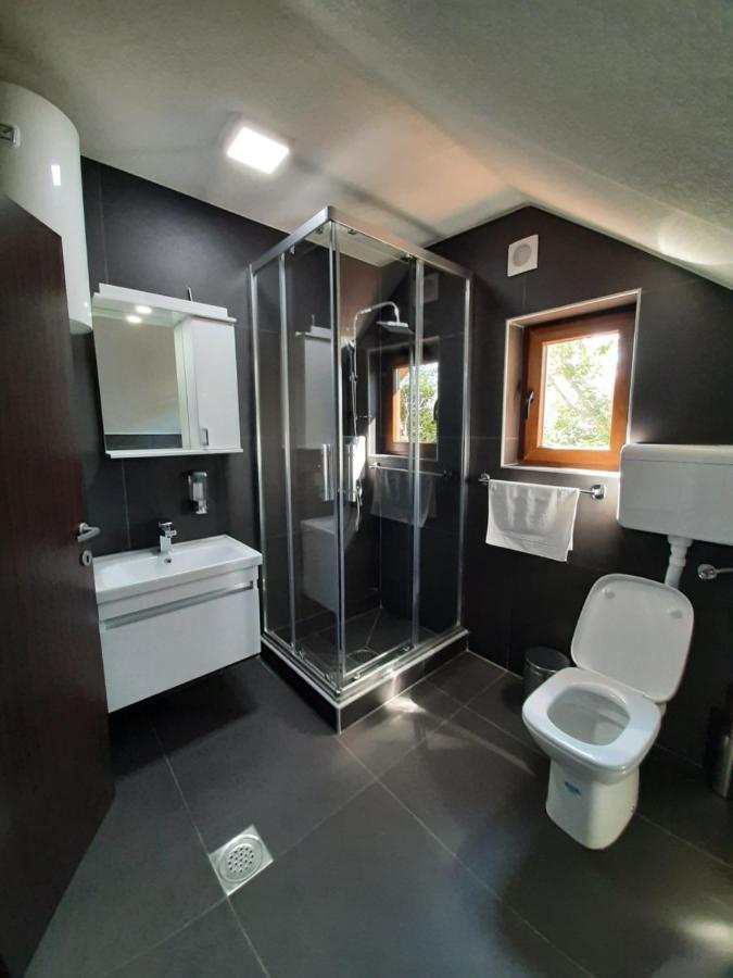 Fern Farm Eco Studio Apartment 모이코바츠 외부 사진